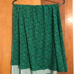 Medium Kelly green maxi skirt with navy floral.